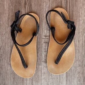 EARTH RUNNERS Circadian Sandals (Unisex)